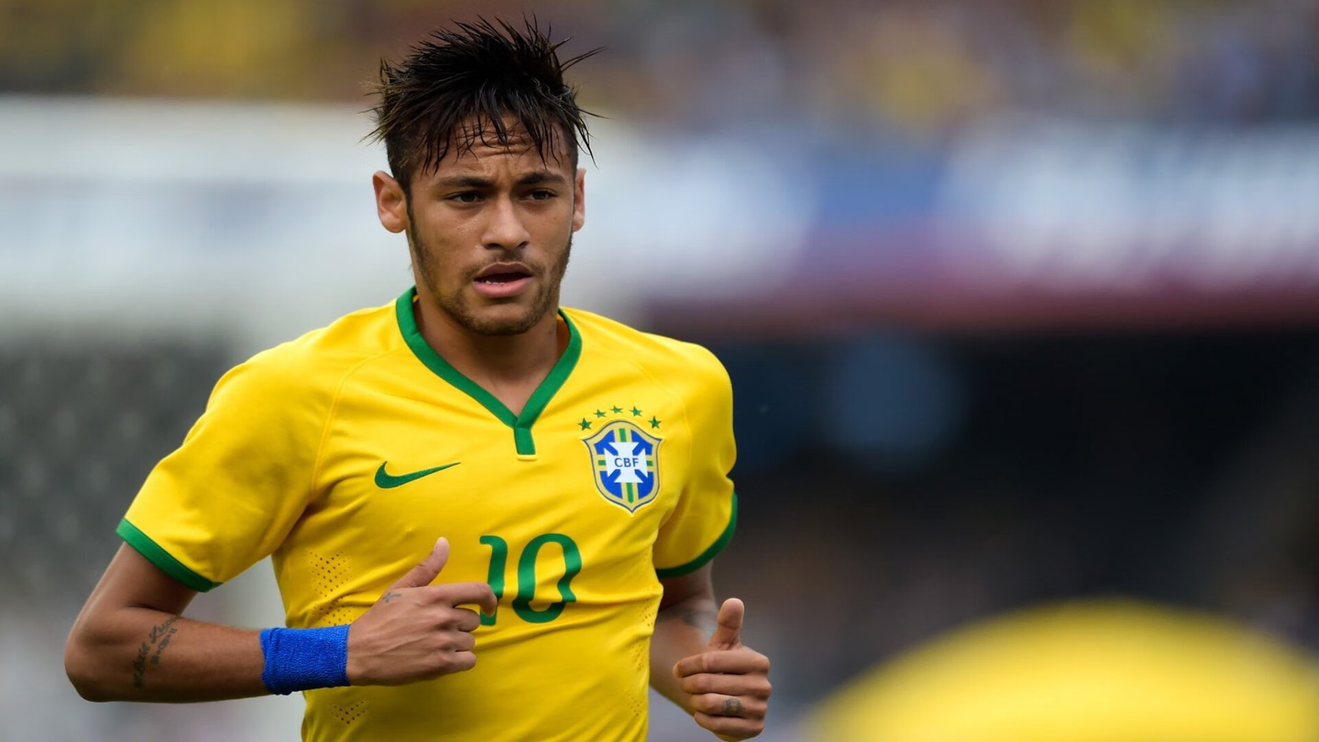 巴西骑手大卫·阿尔维斯在巴黎奥运会盛装舞步比赛中获得第十三名，创造个人最佳成绩。