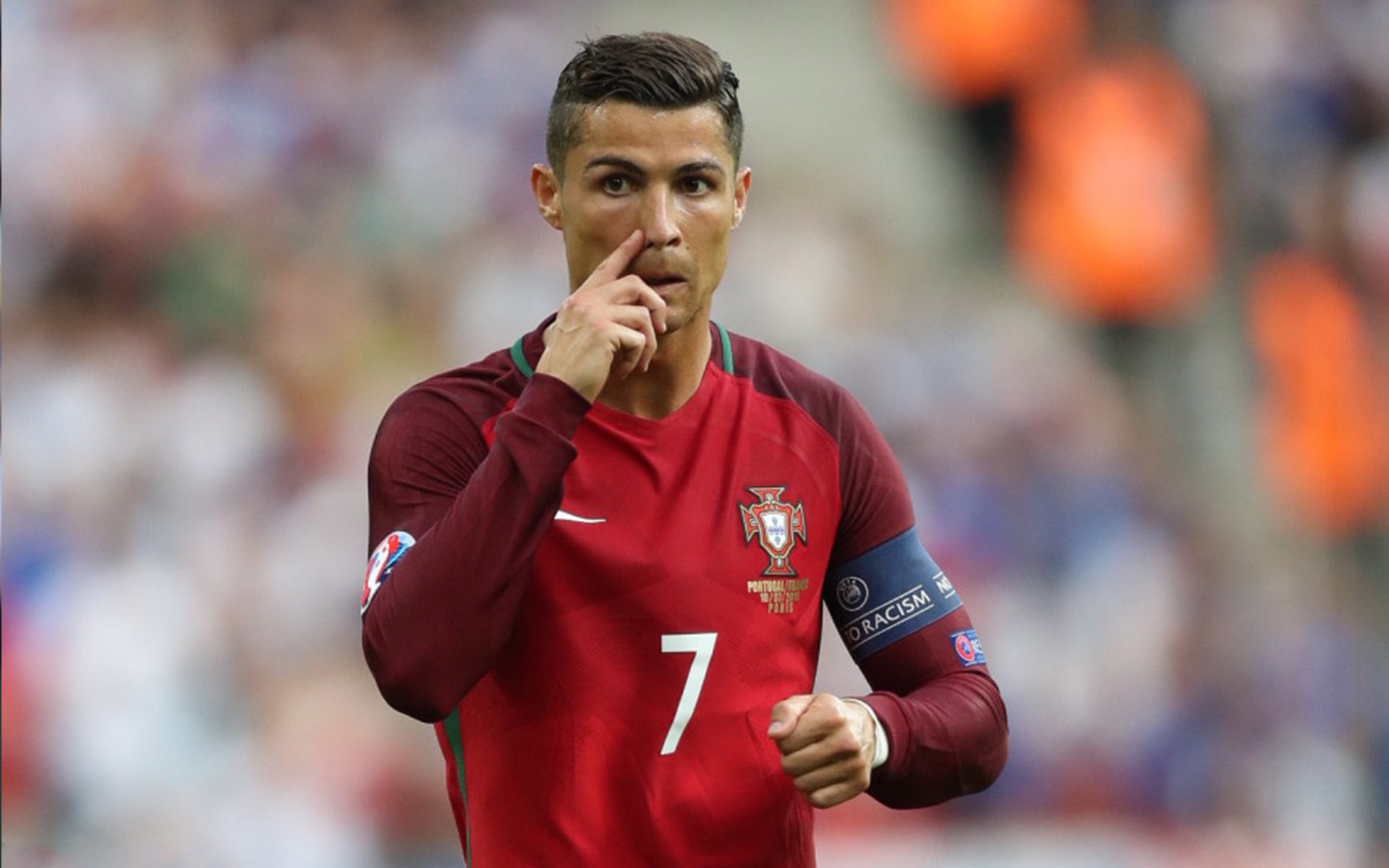 德国队连胜摩尔多瓦，实现小组赛五连胜，德国队还是倒在了莫斯科